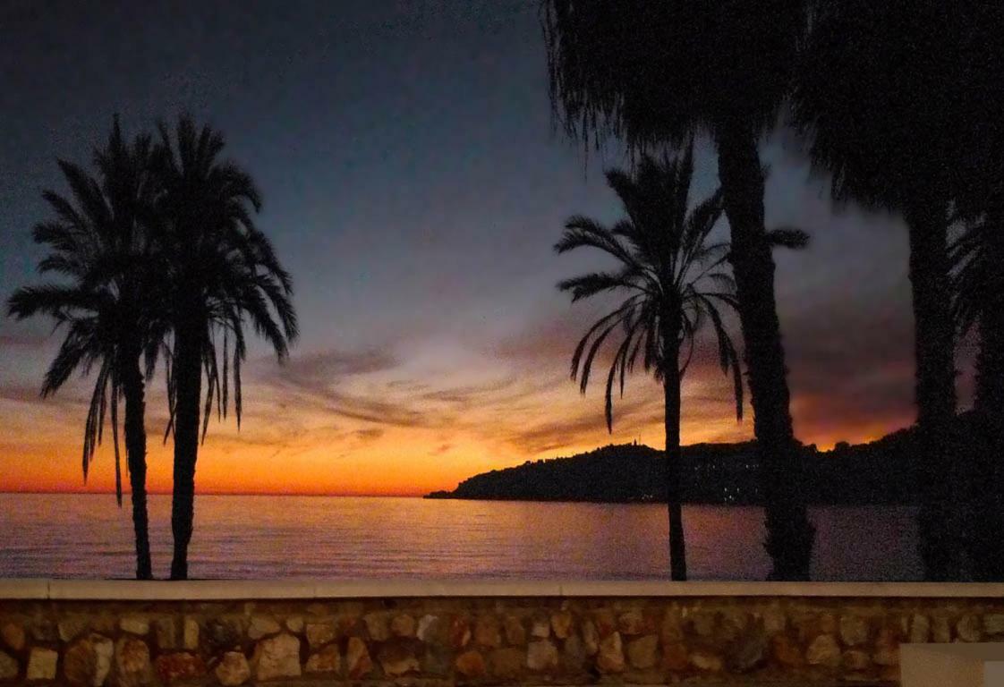 Arrayanes Playa Almunecar Exterior photo